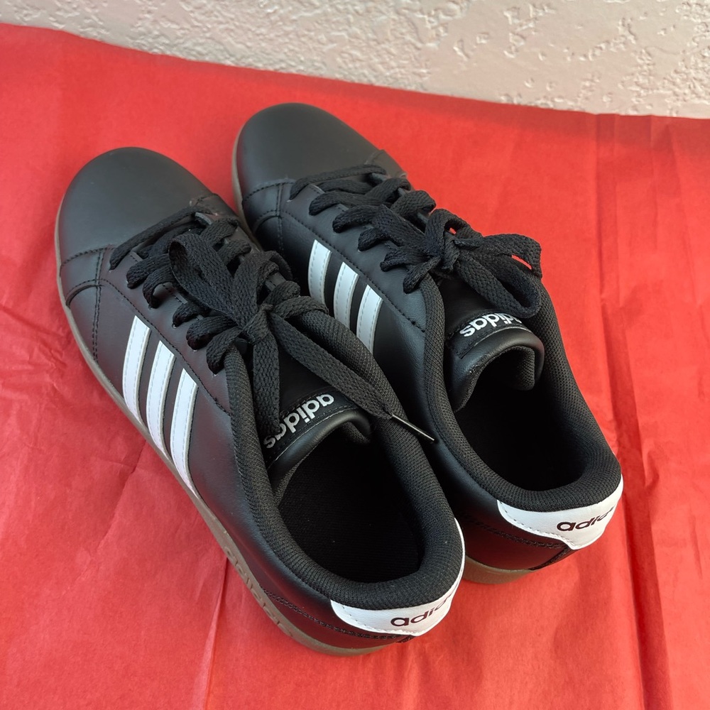 ✅ADIDAS✅ NEW!! Men's Sport Shoes - Picture 7 of 12